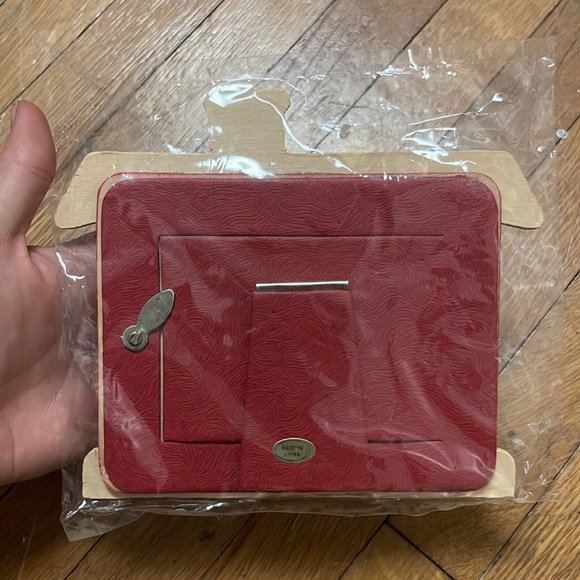 Christmas themed picture frame nwt - Picture 2 of 3